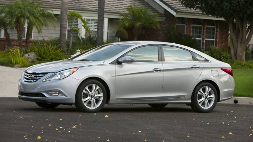 2012 Hyundai Sonata SE — Sedan — 169,269 mi — Middletown, CT