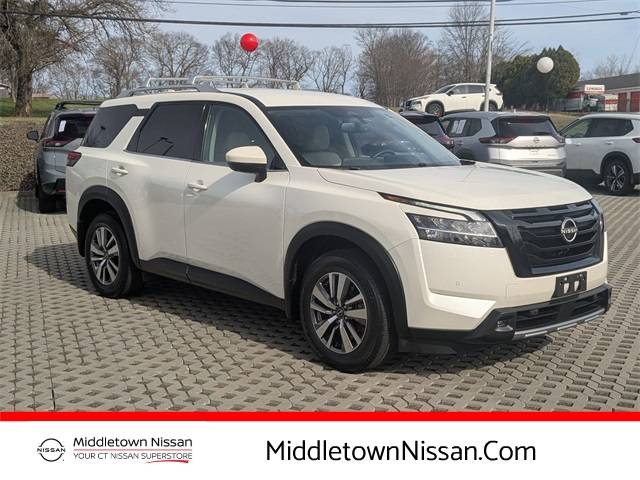 2022 Nissan Pathfinder SL — SUV — 14,021 mi — Middletown, CT