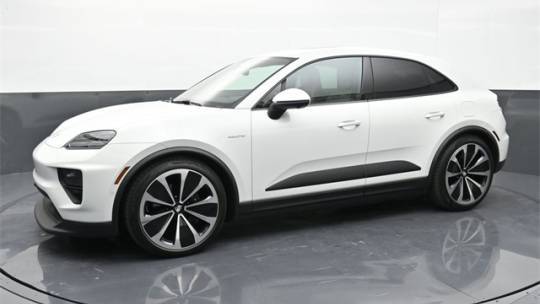 2024 Porsche Macan Electric 4 — SUV — 477 mi — Ft Myers, FL