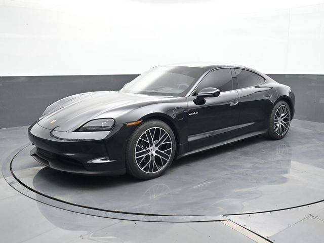 2025 Porsche Taycan 4