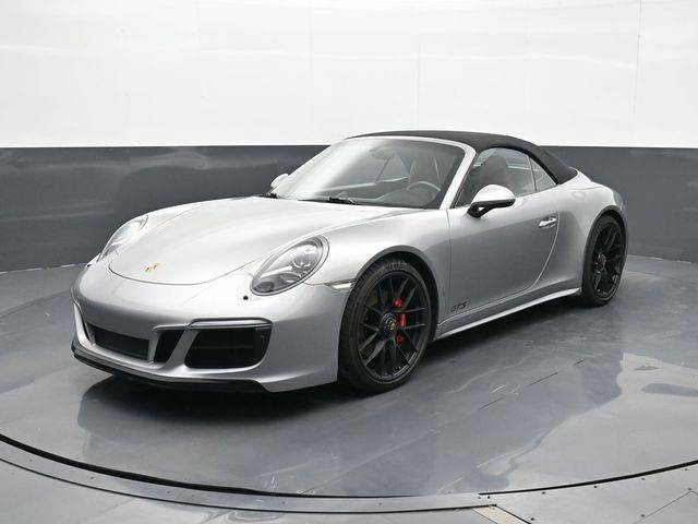 2018 Porsche 911 Carrera 4 GTS