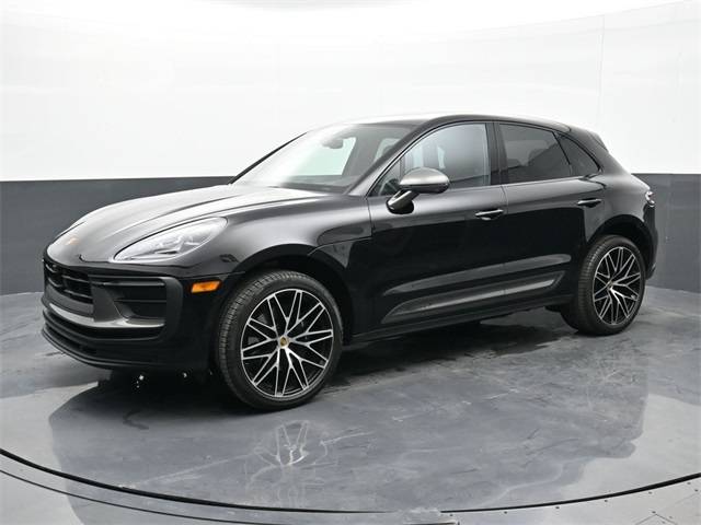 2024 Porsche Macan T — SUV — 5,013 mi — Ft Myers, FL