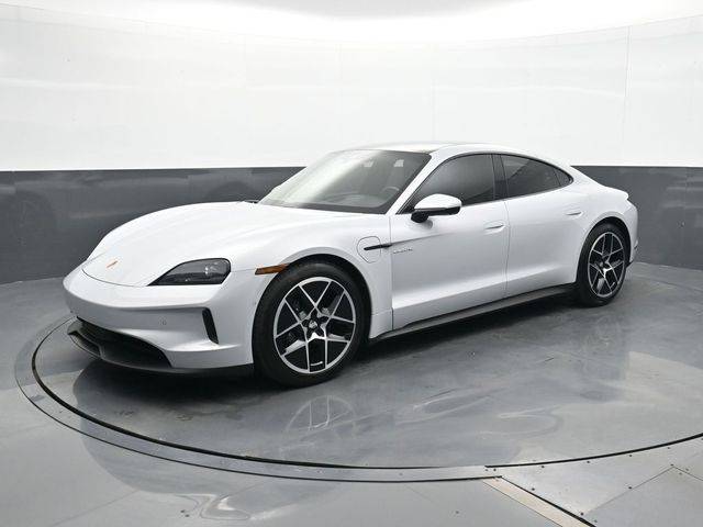2025 Porsche Taycan 4