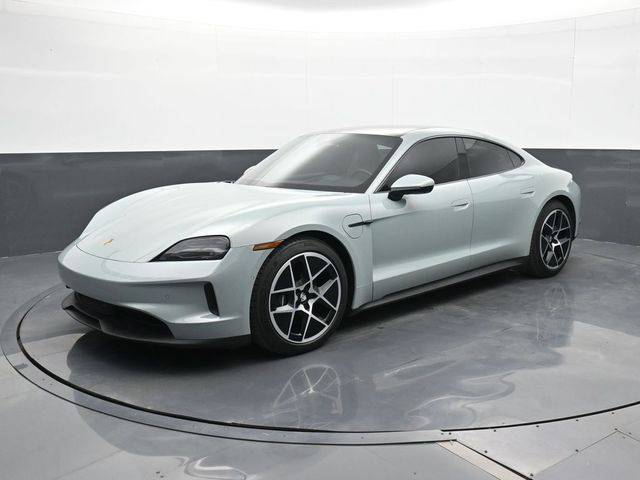 2025 Porsche Taycan 4