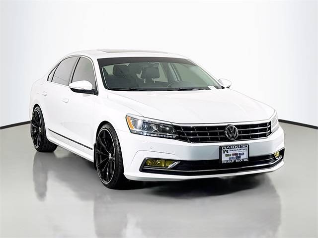 2017 Volkswagen Passat 1.8T SE — Sedan — 111,786 mi — Puyallup, WA