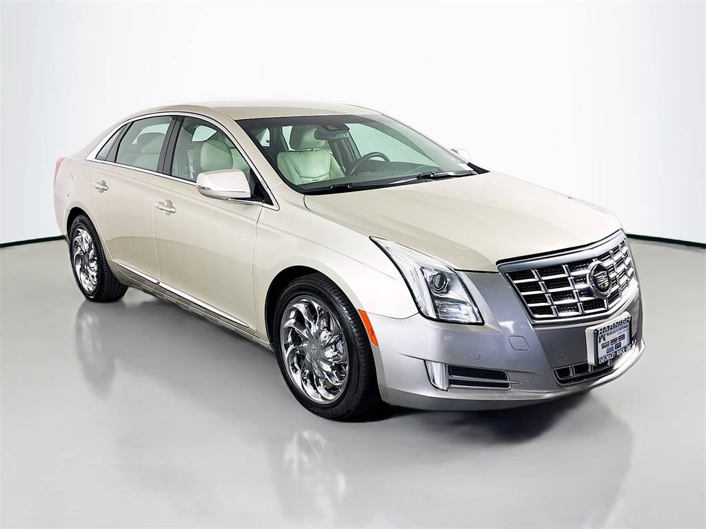 2013 Cadillac XTS Luxury — Sedan — 96,646 mi — Puyallup, WA