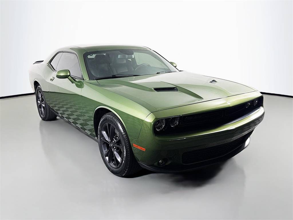 2020 Dodge Challenger SXT — Coupe — 30,737 mi — Puyallup, WA