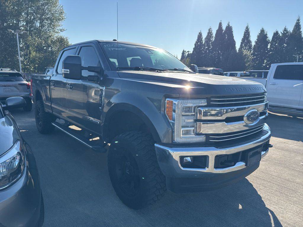 2017 Ford Super Duty F-350 Lariat — Pickup Truck — 84,998 mi — Puyallup, WA