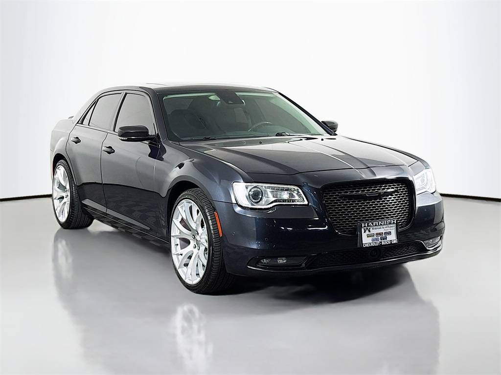 2016 Chrysler 300 C — Sedan — 86,987 mi — Puyallup, WA