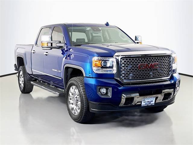 2016 GMC Sierra 2500HD Denali — Pickup Truck — 99,575 mi — Puyallup, WA