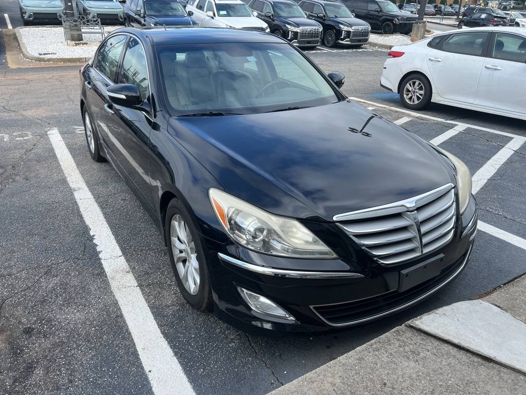 2012 Hyundai Genesis 3.8 — Sedan — 140,737 mi — Newnan, GA