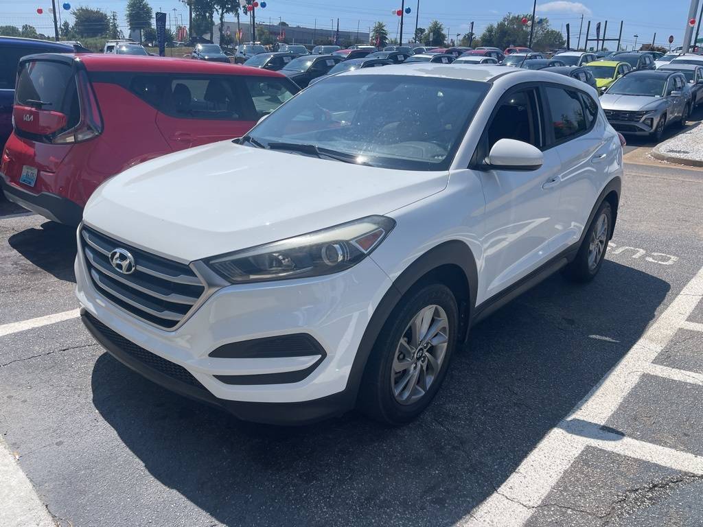 2017 Hyundai Tucson SE — SUV — 82,576 mi — Newnan, GA