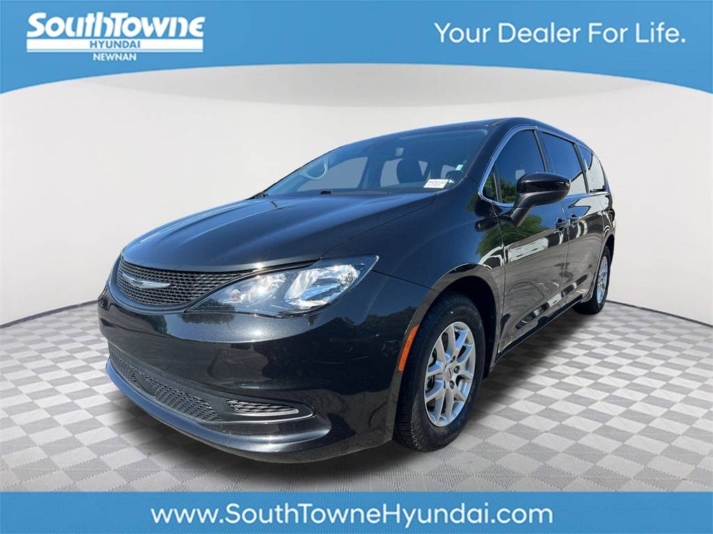 2023 Chrysler Voyager LX — Minivan — 66,372 mi — Newnan, GA