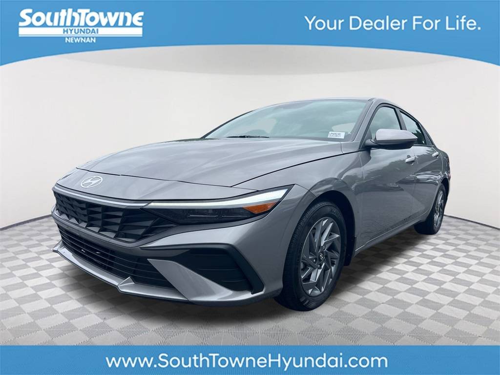 2024 Hyundai Elantra SEL — Sedan — 5,539 mi — Newnan, GA