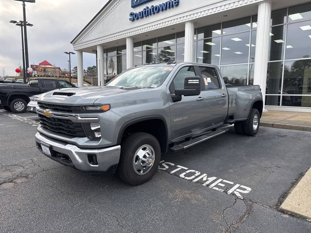 2024 Chevrolet Silverado 3500HD LT — Pickup Truck — 4,695 mi — Newnan, GA