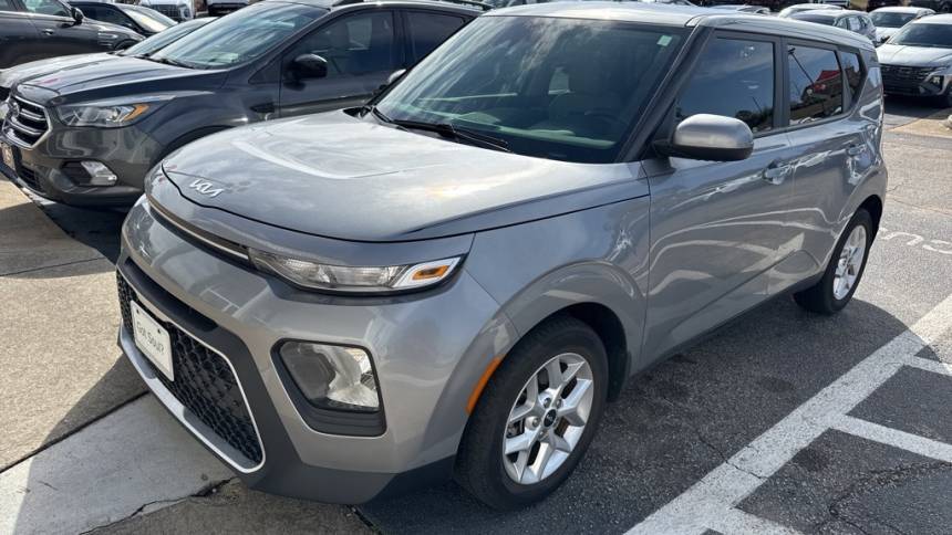2022 Kia Soul LX — Hatchback — 10,207 mi — Newnan, GA
