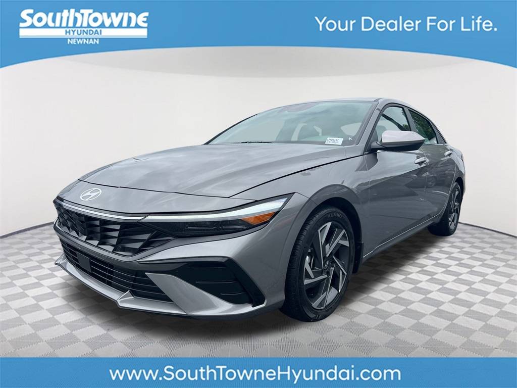 2024 Hyundai Elantra SEL — Sedan — 5,727 mi — Newnan, GA