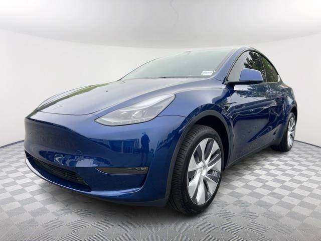 2024 Tesla Model Y Long Range — SUV — 10,704 mi — Newnan, GA