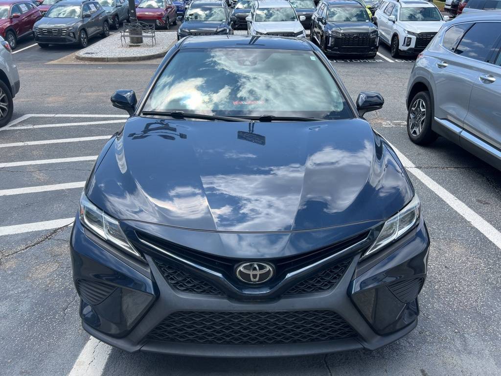 2020 Toyota Camry SE — Sedan — 54,072 mi — Newnan, GA