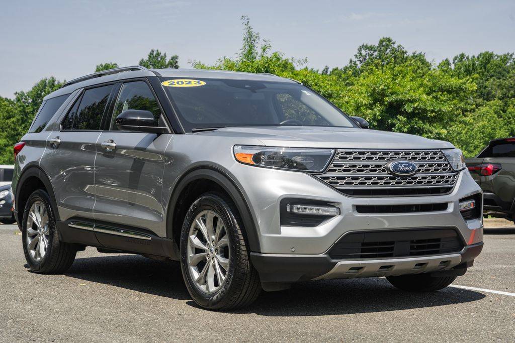 2023 Ford Explorer Limited — SUV — 27,830 mi — Bowie, MD
