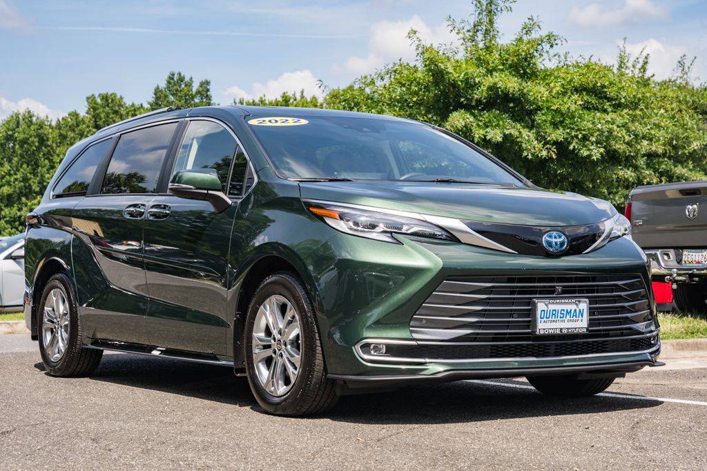 2022 Toyota Sienna Platinum — Minivan — 24,654 mi — Bowie, MD