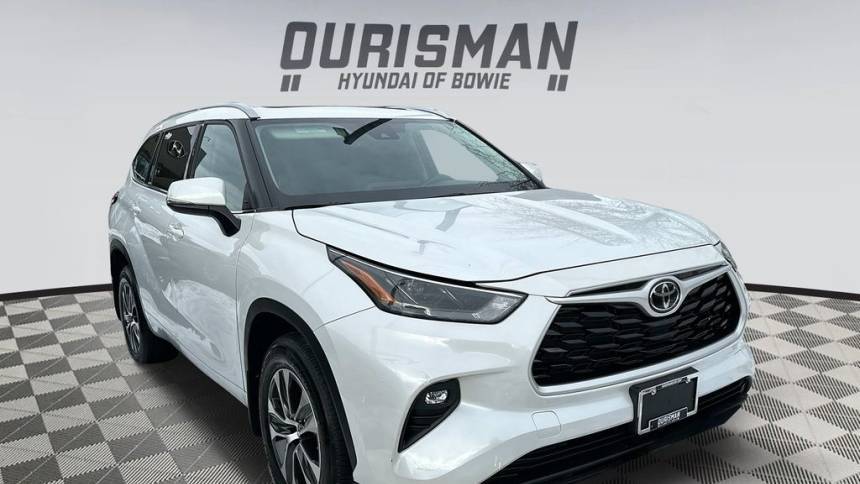2022 Toyota Highlander XLE — SUV — 24,825 mi — Bowie, MD