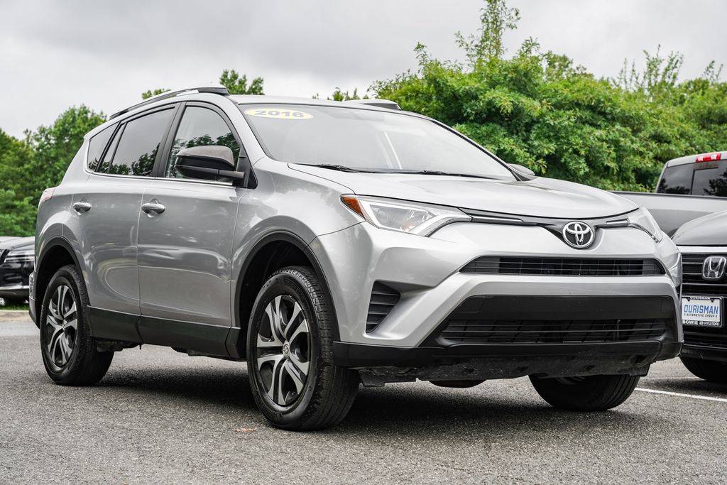 2016 Toyota RAV4 LE — SUV — 50,103 mi — Bowie, MD