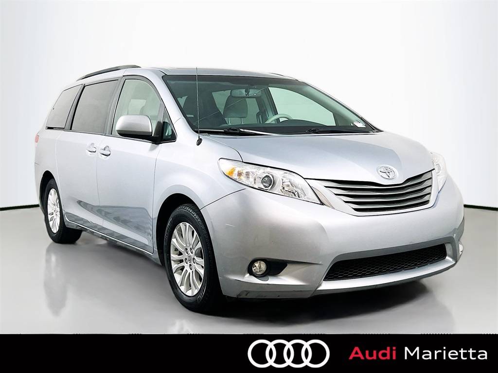 2014 Toyota Sienna XLE — Minivan — 117,066 mi — Marietta, GA