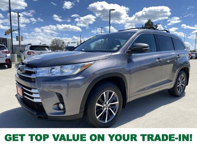 2018 Toyota Highlander XLE — SUV — 105,792 mi — Longmont, CO