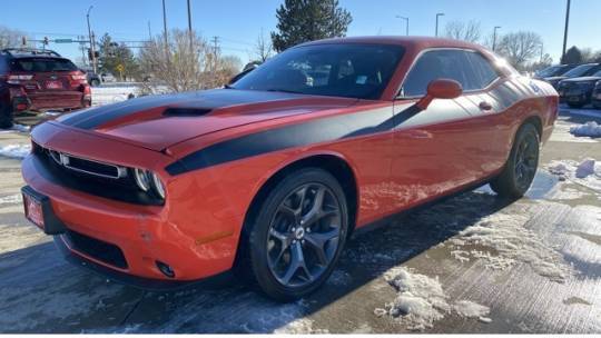 2019 Dodge Challenger SXT — Coupe — 27,673 mi — Longmont, CO