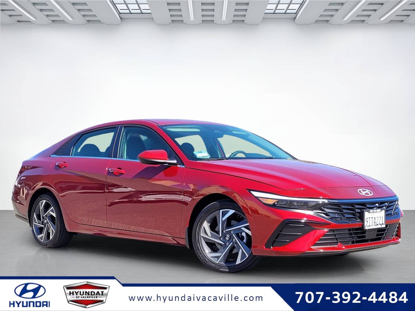 2025 Hyundai Elantra SEL Convenience — Sedan — 4,742 mi — Vacaville, CA