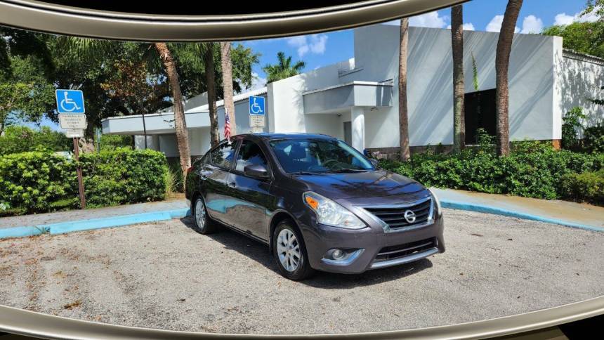 2015 Nissan Versa 1.6 SV — Sedan — 143,625 mi — Plantation, FL