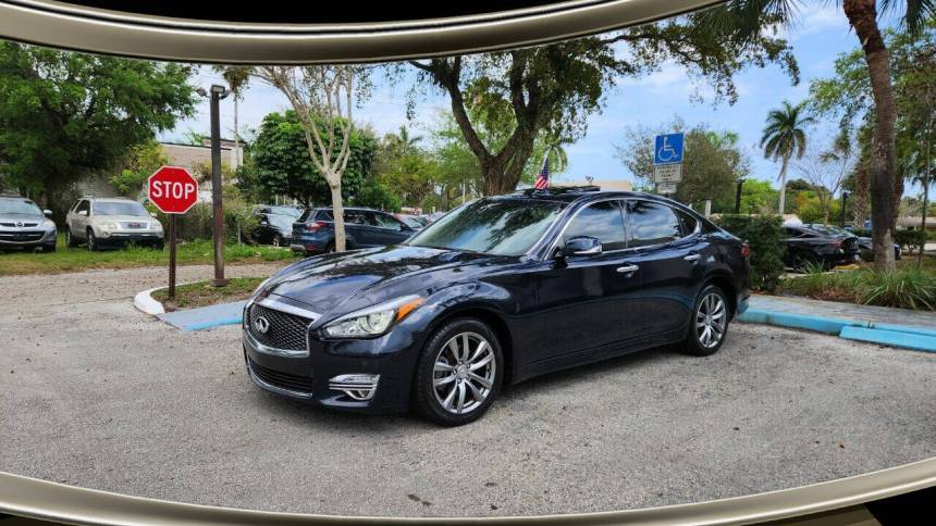 2016 INFINITI Q70 3.7 — Sedan — 85,189 mi — Plantation, FL