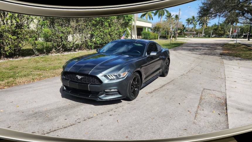 2016 Ford Mustang V6