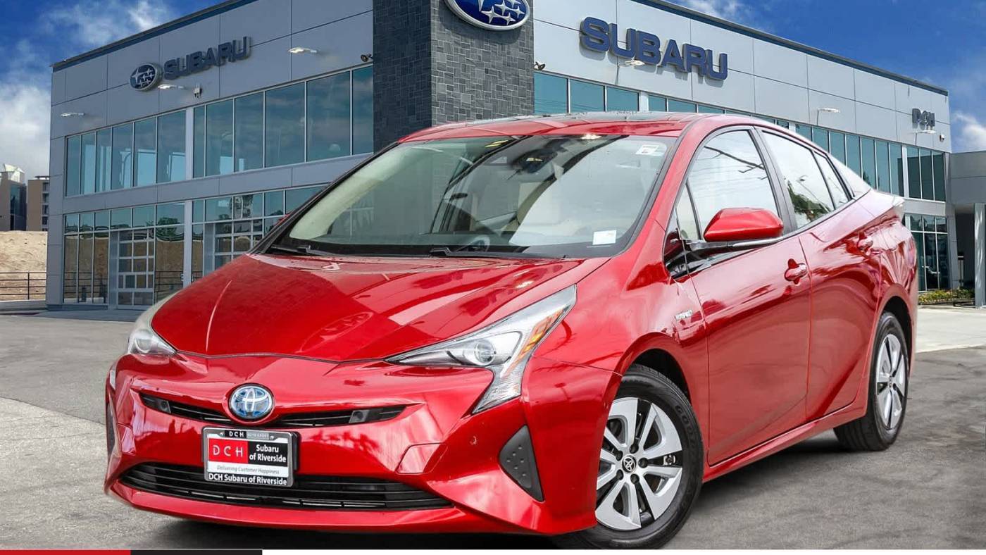 2016 Toyota Prius Four — Hatchback — 34,544 mi — Riverside, CA