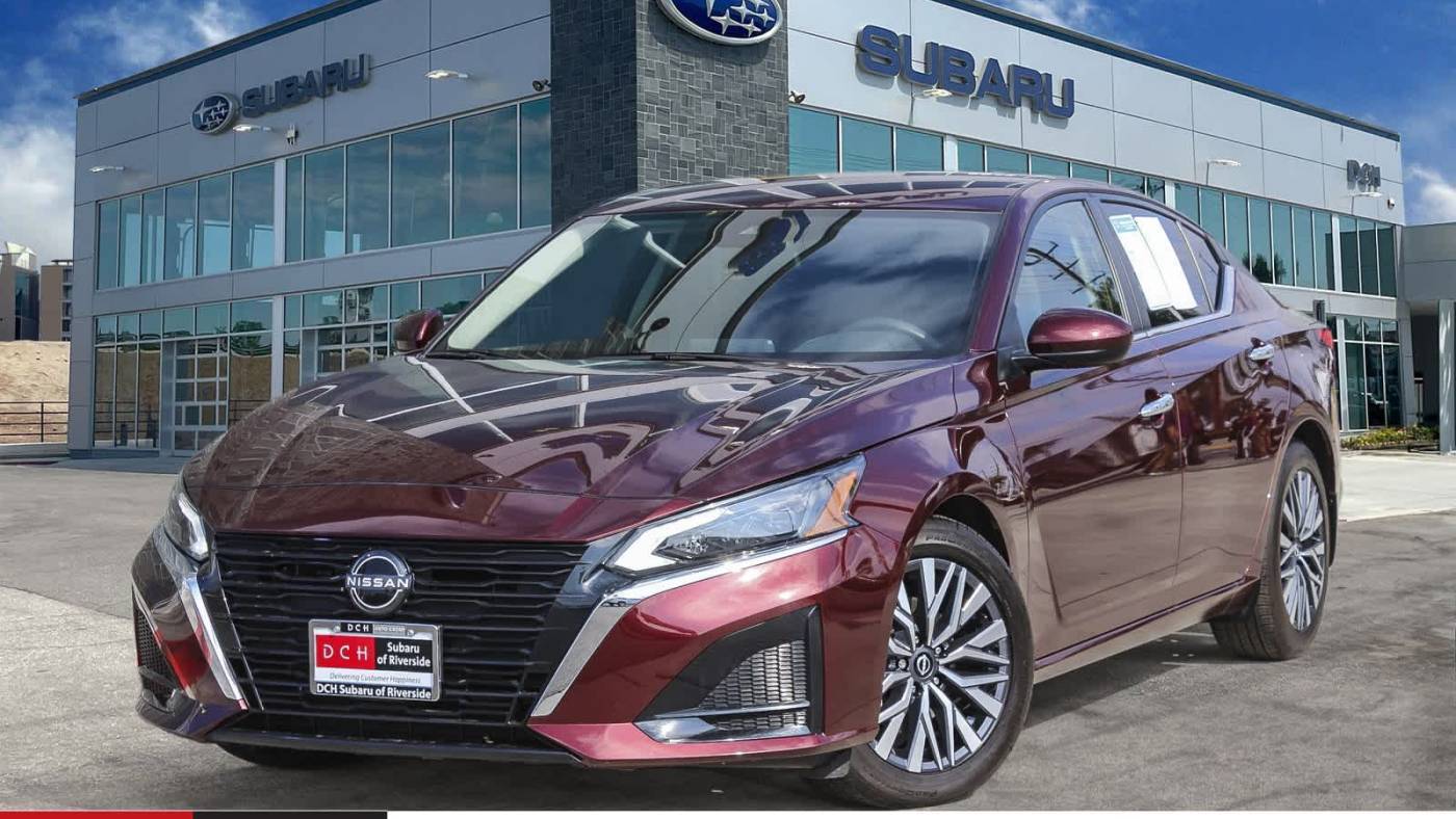 2023 Nissan Altima SV — Sedan — 4,509 mi — Riverside, CA