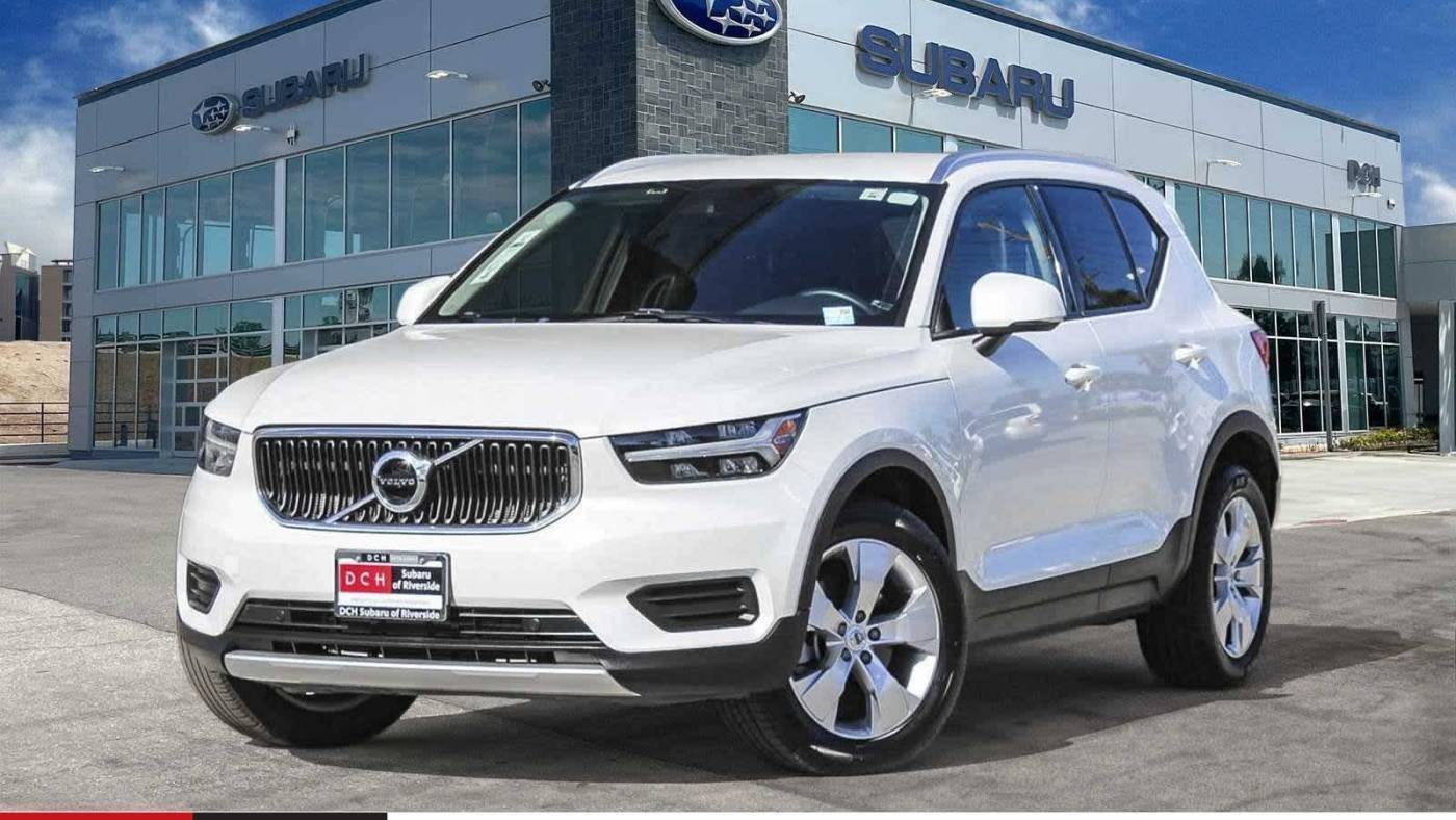 2022 Volvo XC40 Momentum — SUV — 68,216 mi — Riverside, CA