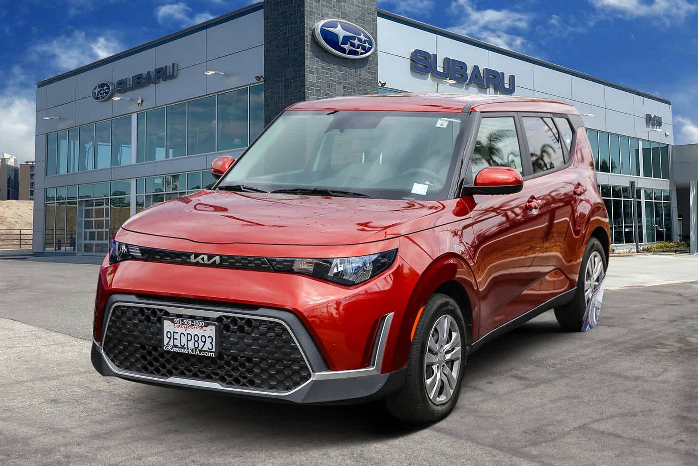 2023 Kia Soul LX — Hatchback — 25,493 mi — Riverside, CA