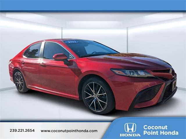 2021 Toyota Camry SE — Sedan — 77,930 mi — Estero, FL