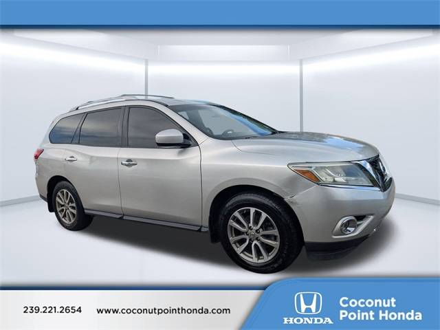 2016 Nissan Pathfinder SV — SUV — 172,185 mi — Estero, FL