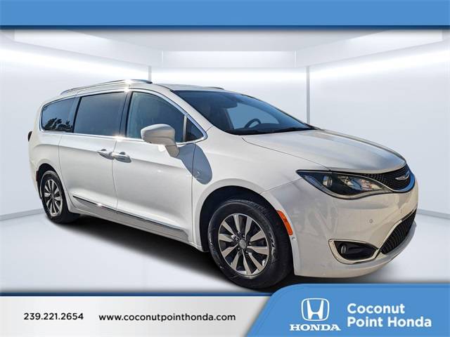2020 Chrysler Pacifica Touring L Plus — Minivan — 31,534 mi — Estero, FL