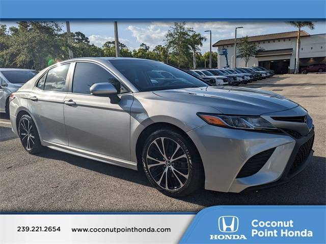 2018 Toyota Camry SE — Sedan — 96,835 mi — Estero, FL
