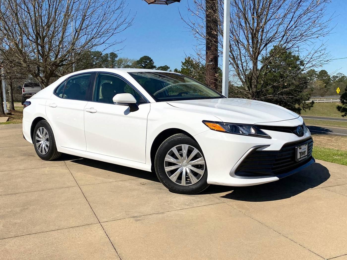 2024 Toyota Camry Hybrid LE — Sedan — 8,481 mi — Longview, TX