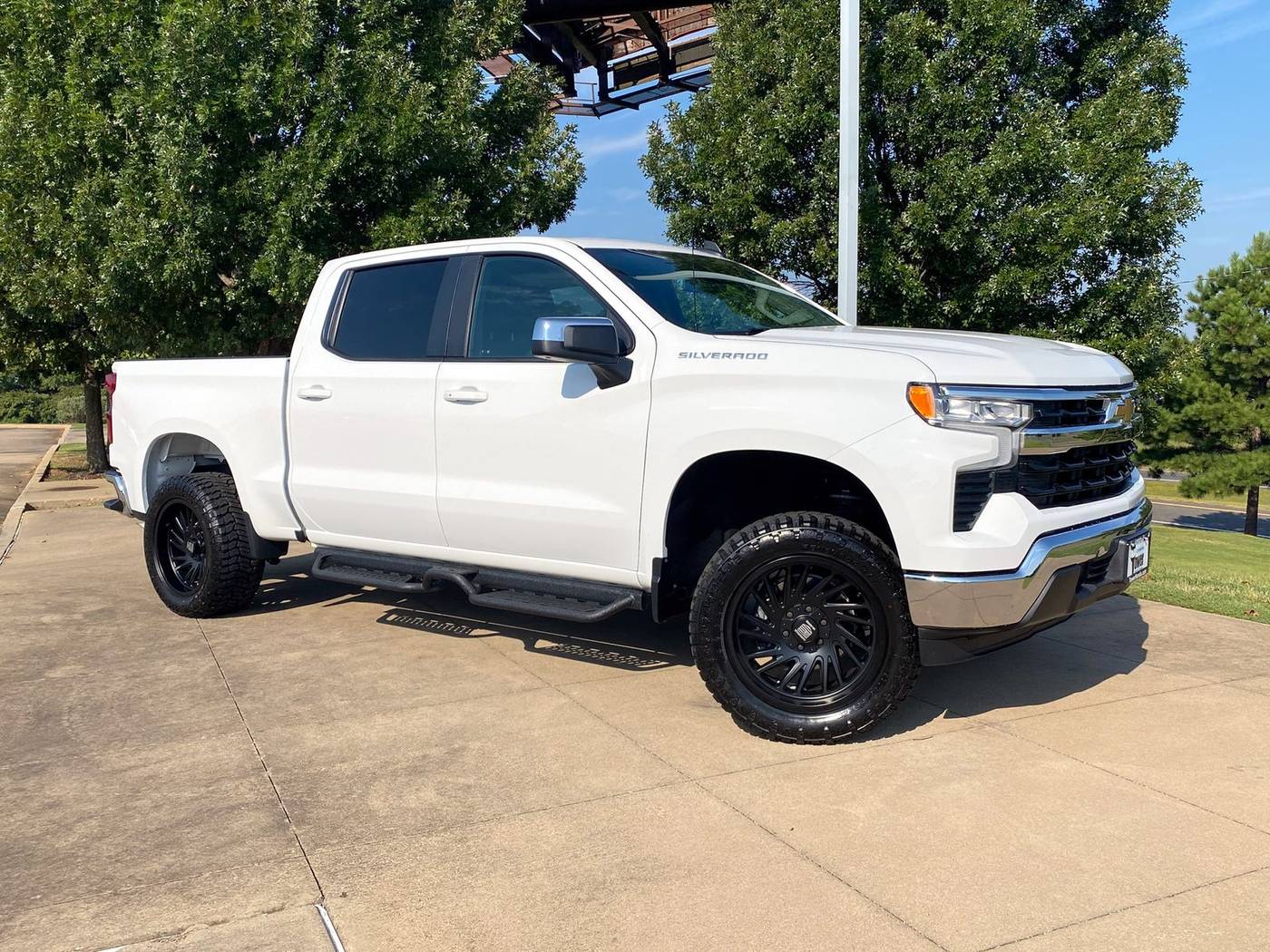2023 Chevrolet Silverado 1500 LT — Pickup Truck — 39,477 mi — Longview, TX