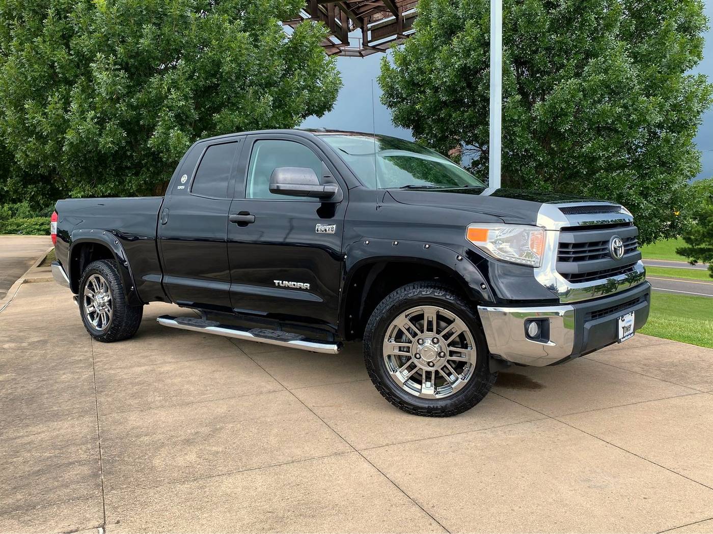 2015 Toyota Tundra SR5 — Pickup Truck — 54,557 mi — Longview, TX