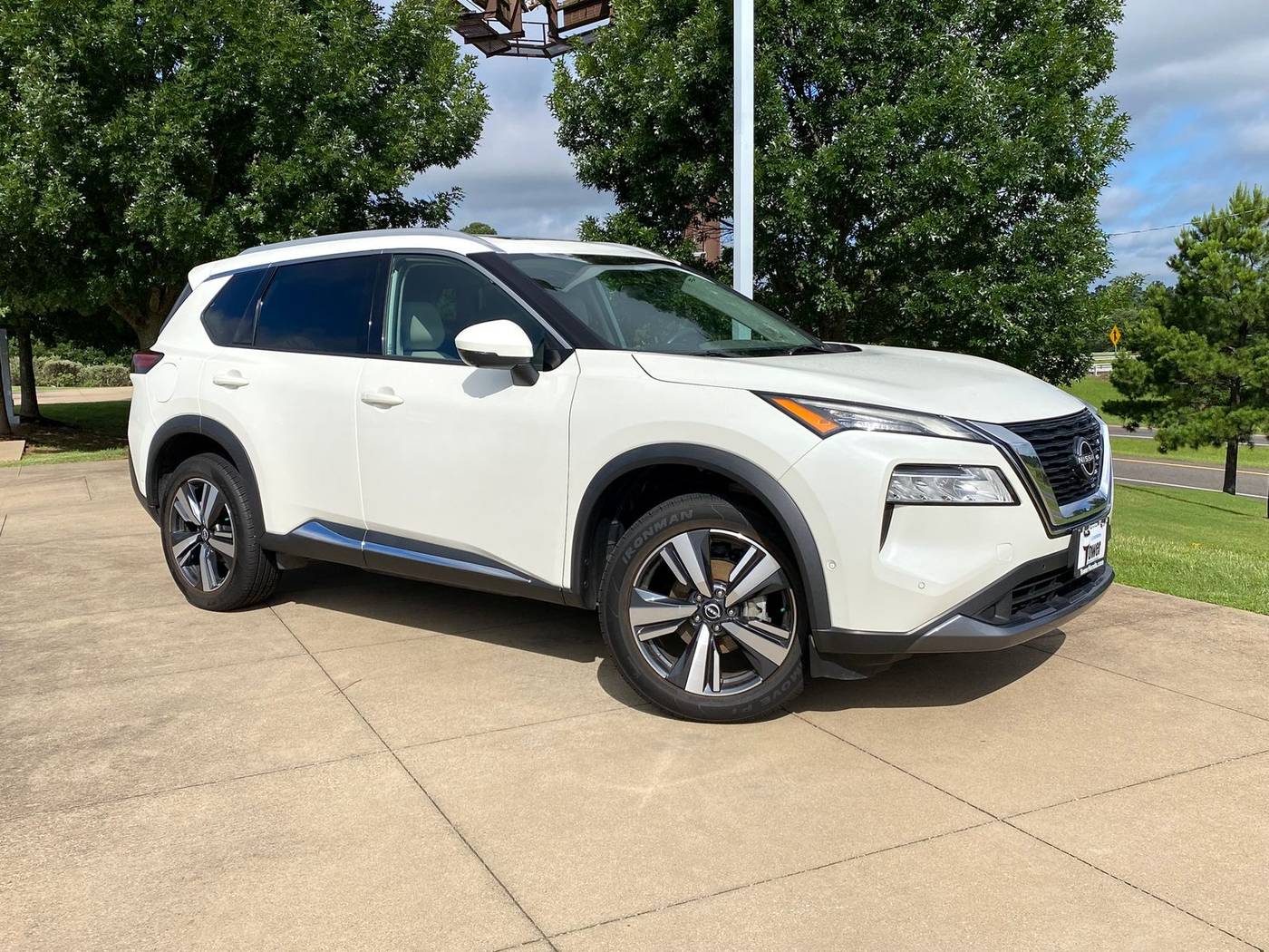 2023 Nissan Rogue SL — SUV — 64,653 mi — Longview, TX
