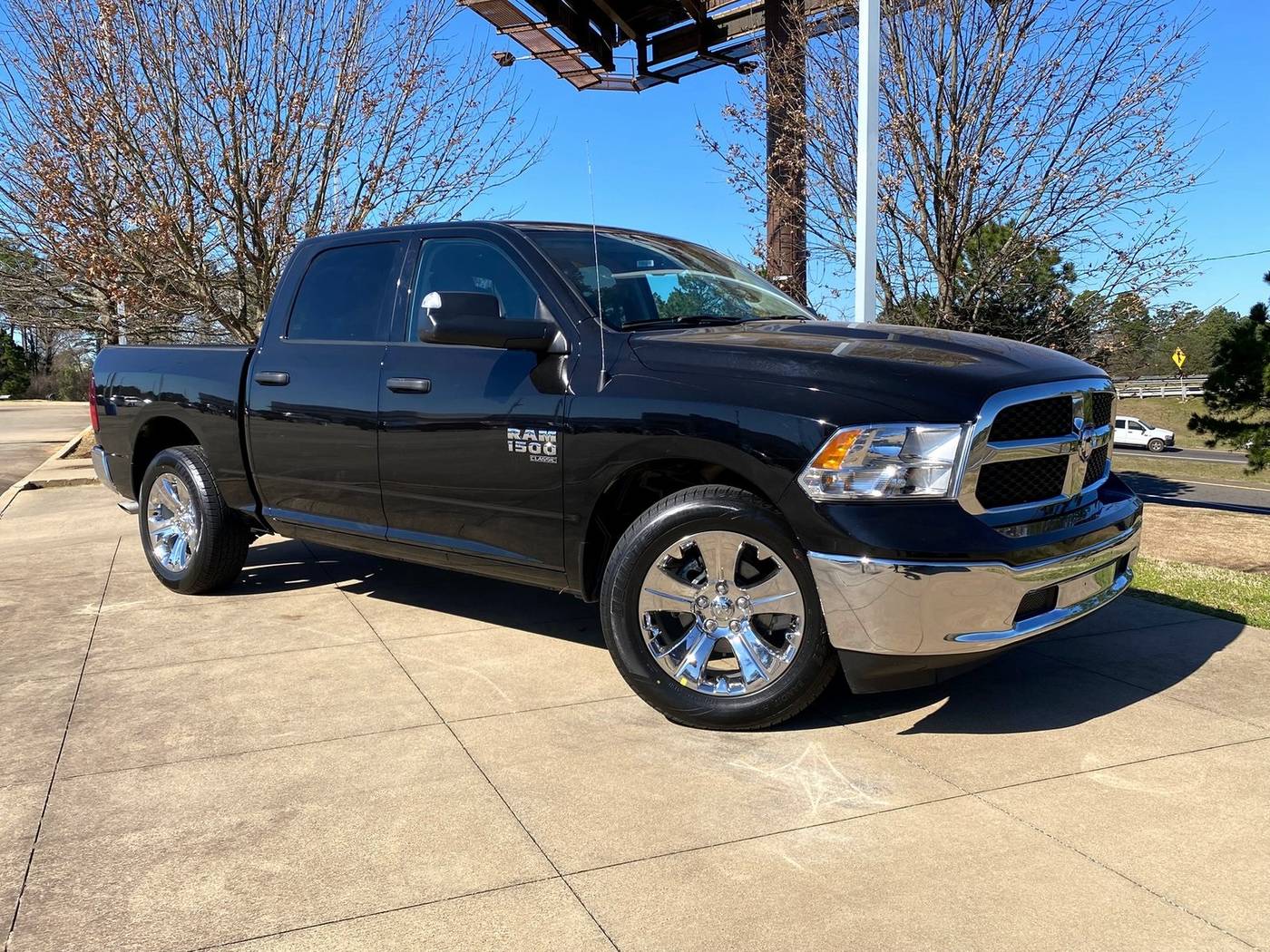 2023 Ram 1500 Classic SLT — Pickup Truck — 48,629 mi — Longview, TX