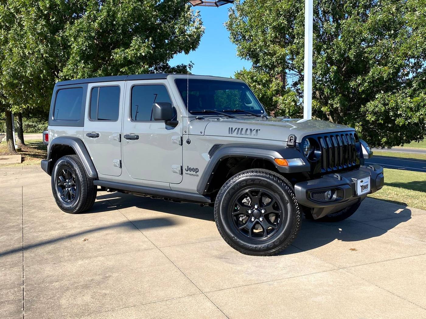 2022 Jeep Wrangler Willys — SUV — 15,551 mi — Longview, TX