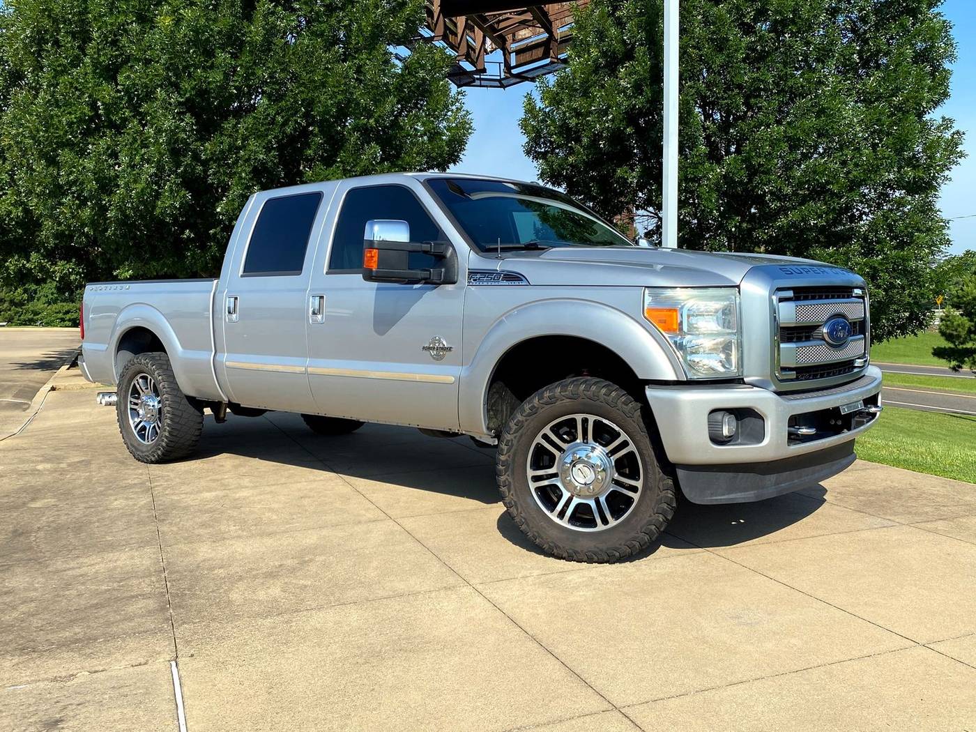 2015 Ford Super Duty F-250 Platinum — Pickup Truck — 132,407 mi — Longview, TX