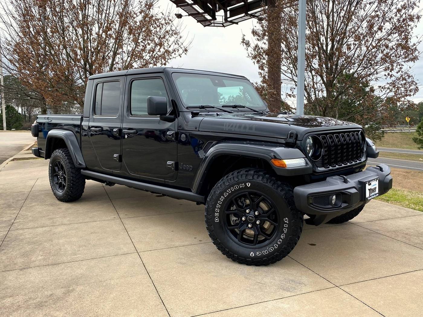 2024 Jeep Gladiator Willys — Pickup Truck — 8,295 mi — Longview, TX